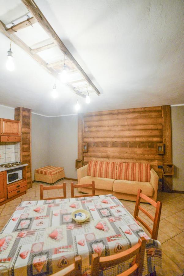 Chalet Della Guida Бардонеккія Екстер'єр фото