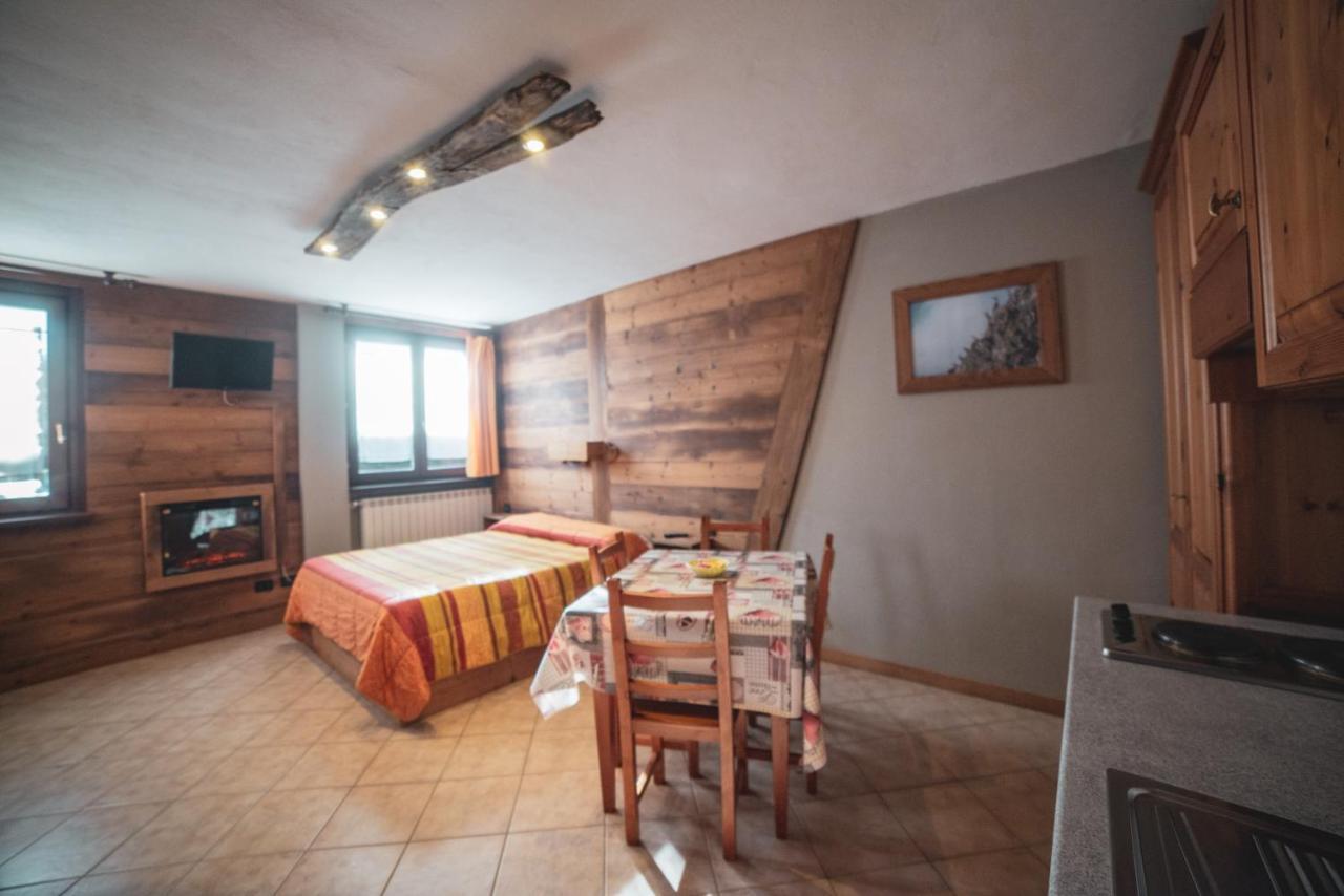 Chalet Della Guida Бардонеккія Екстер'єр фото
